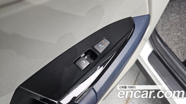 Kia Sportage Hybrid (V) Nobleless 2WD 2023 — фото 30