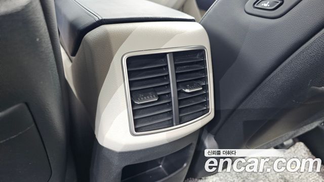 Kia Sportage Hybrid (V) Nobleless 2WD 2023 — фото 32