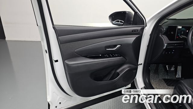Hyundai Tucson Hybrid (NX4) HEV 1.6 2WD Inspiration 2025 — фото 30