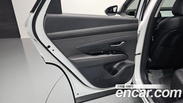 Hyundai Tucson Hybrid (NX4) HEV 1.6 2WD Inspiration 2025 — фото 31