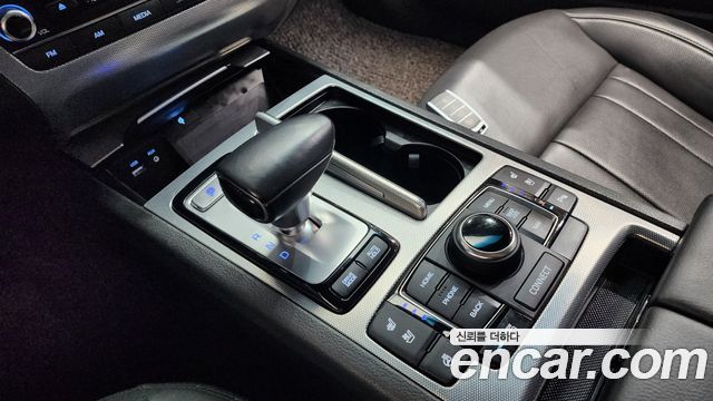 Genesis G80 3.3 GDI Premium Luxury 2018 — фото 9