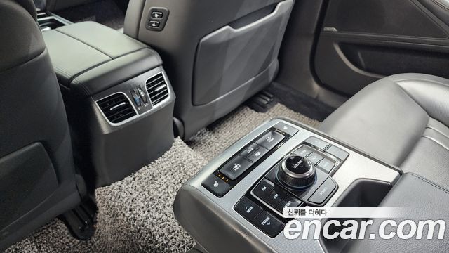 Genesis G80 3.3 GDI Premium Luxury 2018 — фото 19