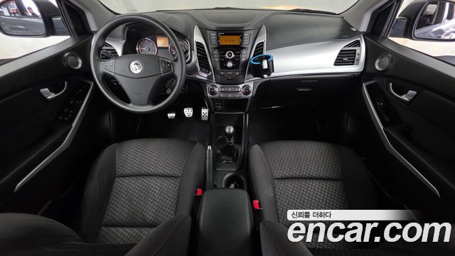 KG Mobility (SsangYong) Korando C 2.0 KX 4WD 2015 — фото 7