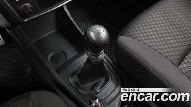 KG Mobility (SsangYong) Korando C 2.0 KX 4WD 2015 — фото 9