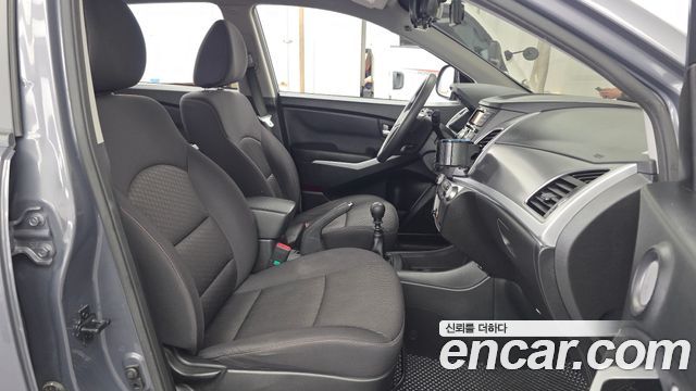KG Mobility (SsangYong) Korando C 2.0 KX 4WD 2015 — фото 11