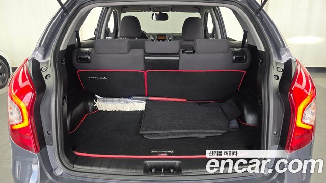 KG Mobility (SsangYong) Korando C 2.0 KX 4WD 2015 — фото 20