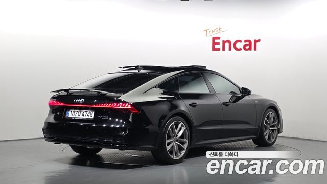 Audi A7 (4K) 55 TFSI Quattro Premium 2022 — фото 2
