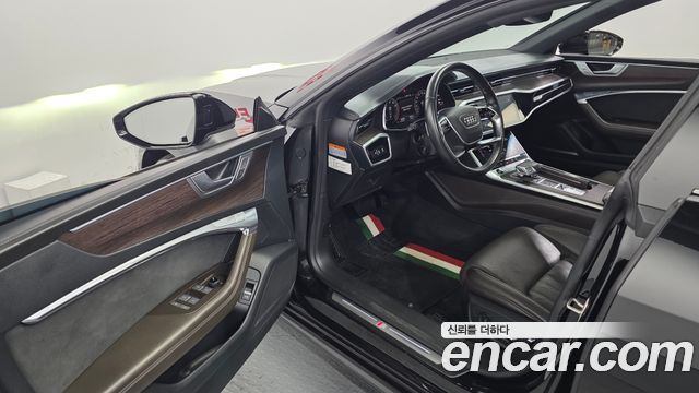 Audi A7 (4K) 55 TFSI Quattro Premium 2022 — фото 10