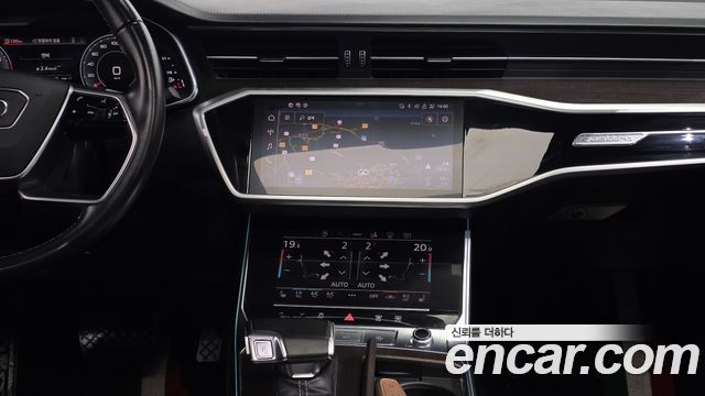 Audi A7 (4K) 55 TFSI Quattro Premium 2022 — фото 13