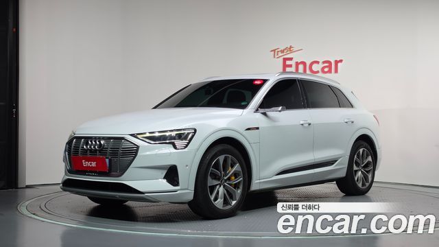 Audi e-tron 55 Quattro 2020 — фото 1