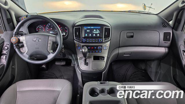 Hyundai Grand Starex School Bus LPi 2020 — фото 7