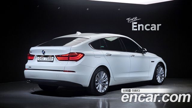 BMW 5 Series GT (F07) GT 30d xDrive 2015 — фото 2