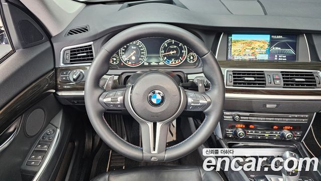 BMW 5 Series GT (F07) GT 30d xDrive 2015 — фото 13