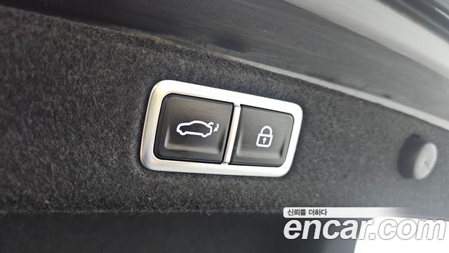 Hyundai Grandeur (GN7) 2,5 Gasoline 2WD Premium 2025 — фото 14
