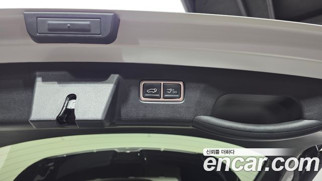 Kia Sorento (IV) HEV 1.6 2WD Signature 2024 — фото 17