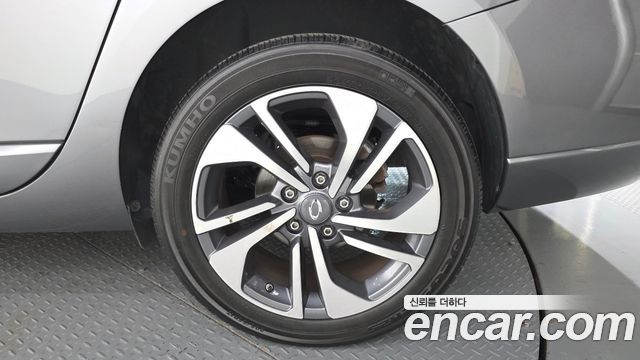 Renault Korea SM3 Neo SE 2018 — фото 21