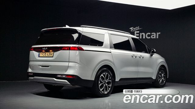 Kia Carnival (IV) Diesel 9-Seater Prestige 2023 — фото 2