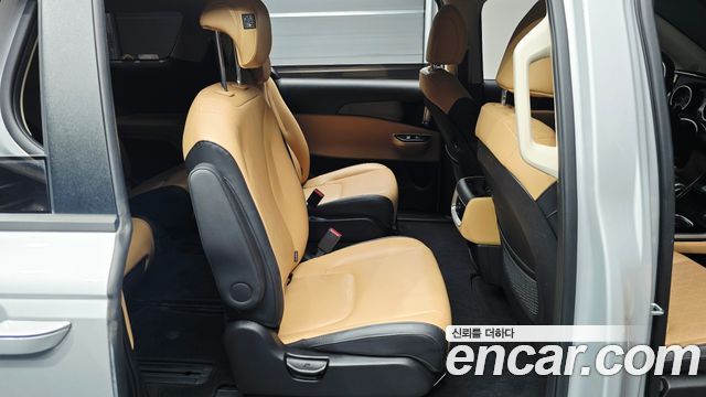 Kia Carnival (IV) Diesel 9-Seater Prestige 2023 — фото 12