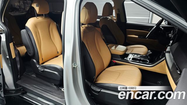Kia Carnival (IV) Diesel 9-Seater Prestige 2023 — фото 13
