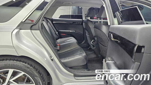 Hyundai Grandeur (GN7) 3.5 LPG 2WD (Taxi) Deluxe 2024 — фото 12