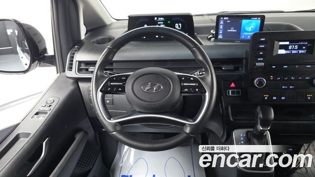 Hyundai Staria Cargo 5-Seater Modern 2022 — фото 15