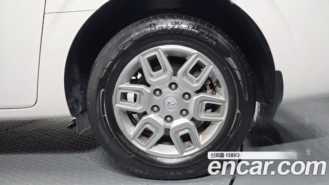 Hyundai Staria Cargo 5-Seater Modern 2022 — фото 21