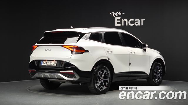 Kia Sportage Hybrid (V) Signature 2WD 2023 — фото 2