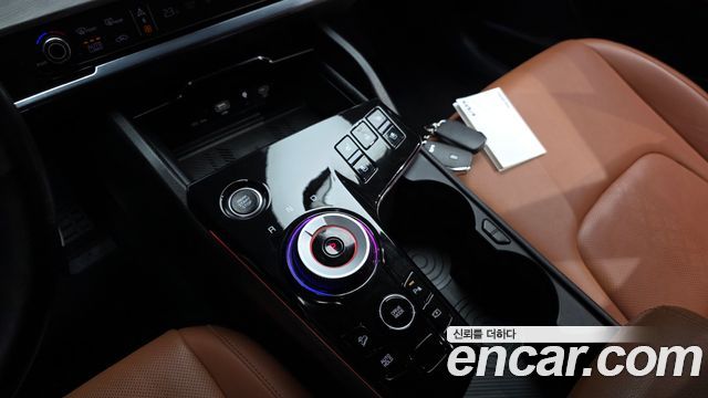 Kia Sportage Hybrid (V) Signature 2WD 2023 — фото 9