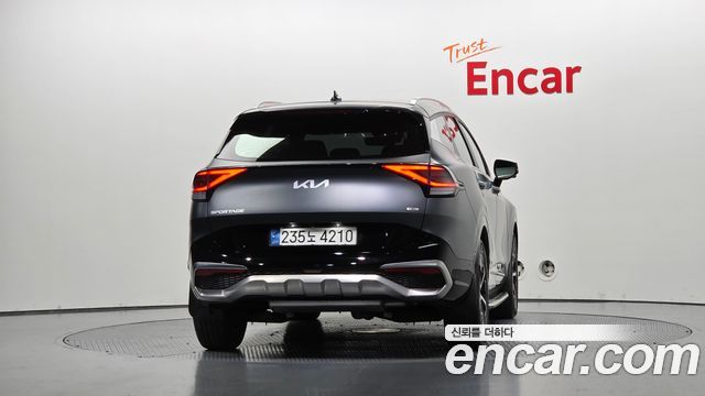 Kia Sportage Hybrid (V) Signature 2WD 2022 — фото 4