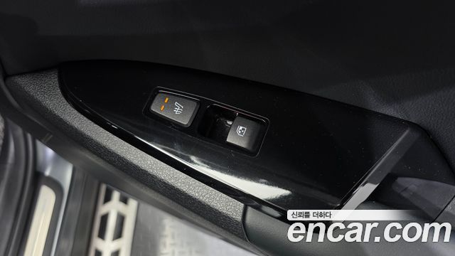 Kia Sportage Hybrid (V) Signature 2WD 2022 — фото 18