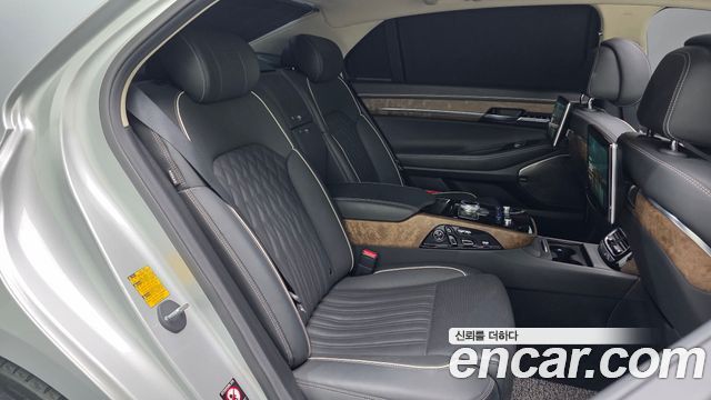 Genesis G90 3.3 T AWD Premium 2019 — фото 11