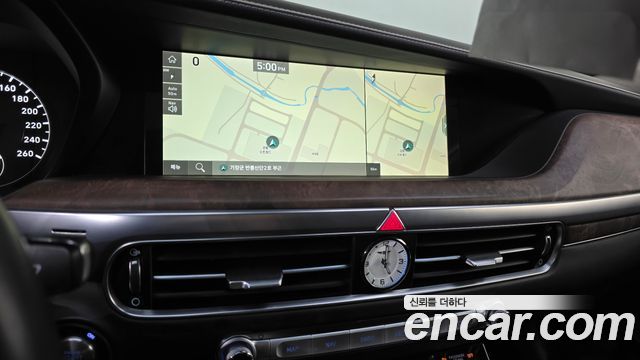 Genesis G90 3.3 T AWD Premium 2019 — фото 14