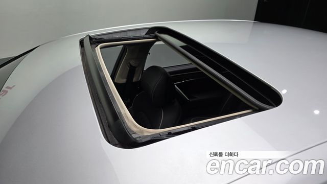 Genesis G90 3.3 T AWD Premium 2019 — фото 33