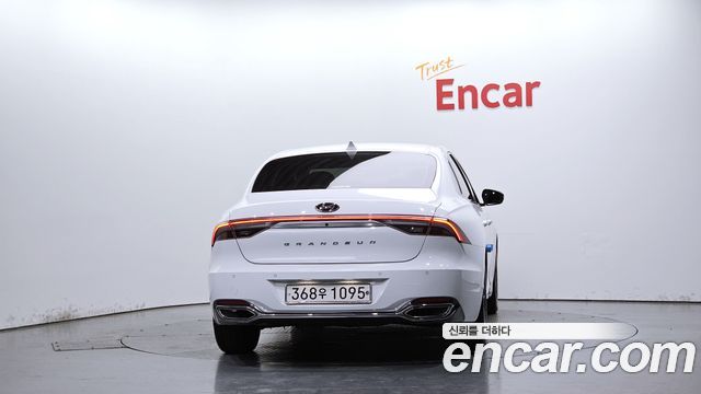 Hyundai Grandeur (IG) 3.0 LPi (Taxi) Deluxe VIP Pack 2020 — фото 4