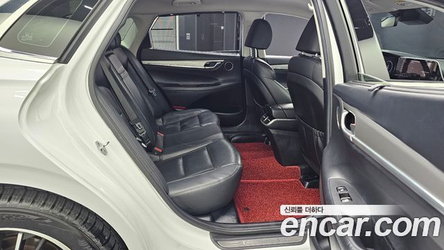 Hyundai Grandeur (IG) 3.0 LPi (Taxi) Deluxe VIP Pack 2020 — фото 12