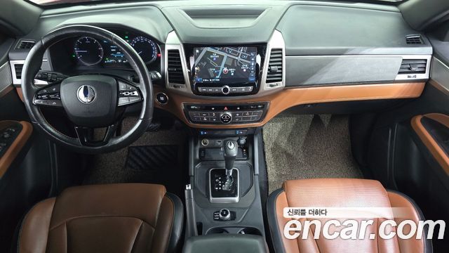 KG Mobility (SsangYong) Rexton Sports Khan Diesel 2.2 4WD Professional S (5-Link) 2019 — фото 7