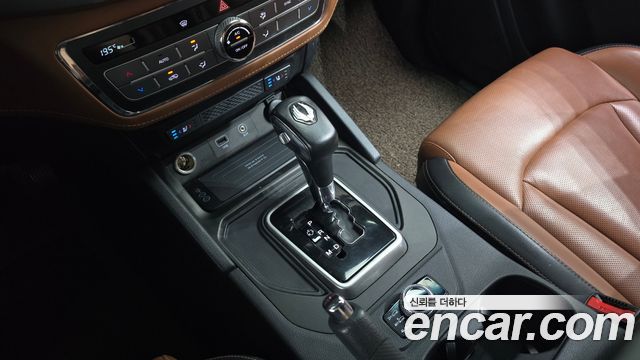 KG Mobility (SsangYong) Rexton Sports Khan Diesel 2.2 4WD Professional S (5-Link) 2019 — фото 9
