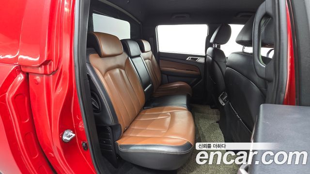KG Mobility (SsangYong) Rexton Sports Khan Diesel 2.2 4WD Professional S (5-Link) 2019 — фото 11