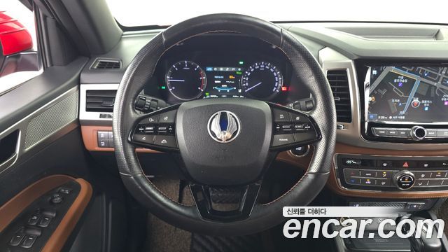 KG Mobility (SsangYong) Rexton Sports Khan Diesel 2.2 4WD Professional S (5-Link) 2019 — фото 13
