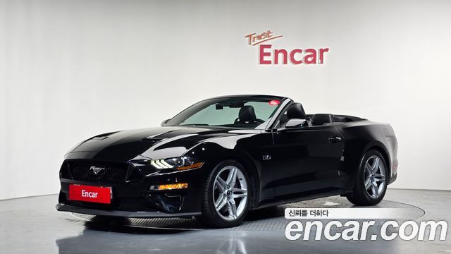 Ford Mustang GT Convertible