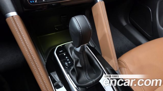 Renault Korea QM6 2.0 LPe RE Signature 2WD 2023 — фото 9
