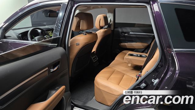 Renault Korea QM6 2.0 LPe RE Signature 2WD 2023 — фото 15