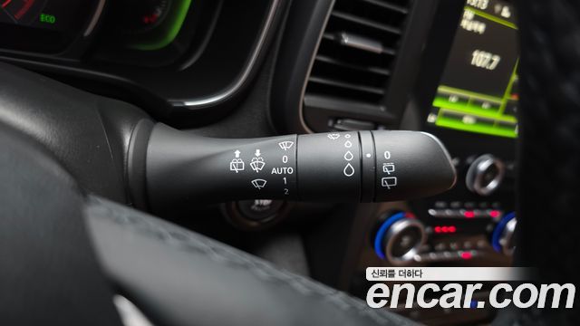 Renault Korea QM6 2.0 LPe RE Signature 2WD 2023 — фото 33