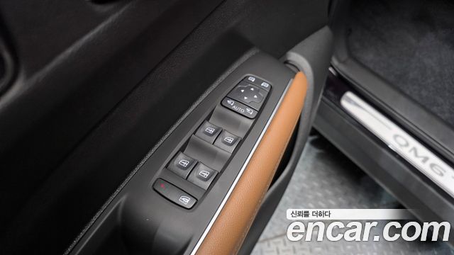 Renault Korea QM6 2.0 LPe RE Signature 2WD 2023 — фото 39