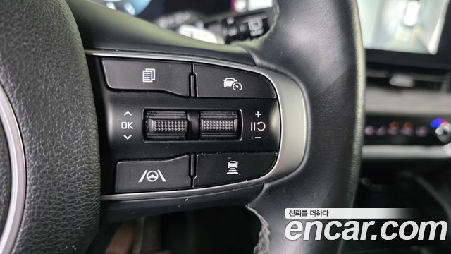 Kia Sportage (V) Gasoline 1.6 Turbo 2WD Signature 2023 — фото 18