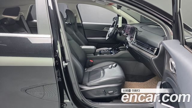Kia Sportage (V) Gasoline 1.6 Turbo 2WD Signature 2023 — фото 26