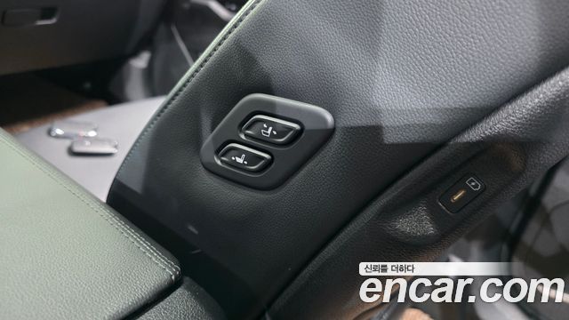 Kia Sportage (V) Gasoline 1.6 Turbo 2WD Signature 2023 — фото 28