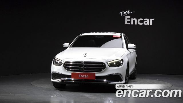 Mercedes-Benz E-Class (W213) E300e 4MATIC Exclusive 2021 — фото 3