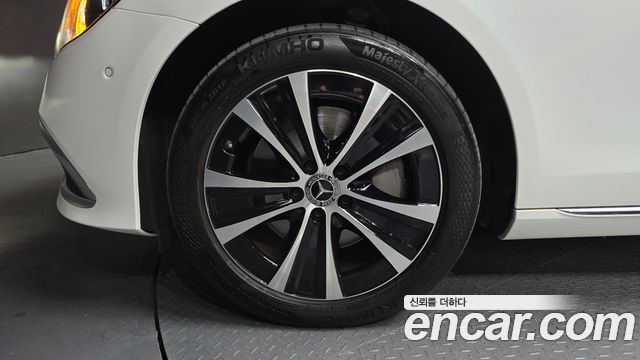 Mercedes-Benz E-Class (W213) E300e 4MATIC Exclusive 2021 — фото 5