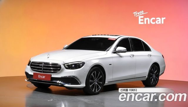Mercedes-Benz E-Class (W213) E300e 4MATIC Exclusive